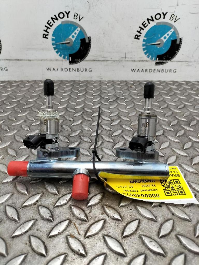 UNKNOWN UNKNOWN BRANDSTOF INJECTOR / VERSTUIVER 16611AB040 2, Auto-onderdelen, Brandstofsystemen, Ophalen of Verzenden, Gebruikt