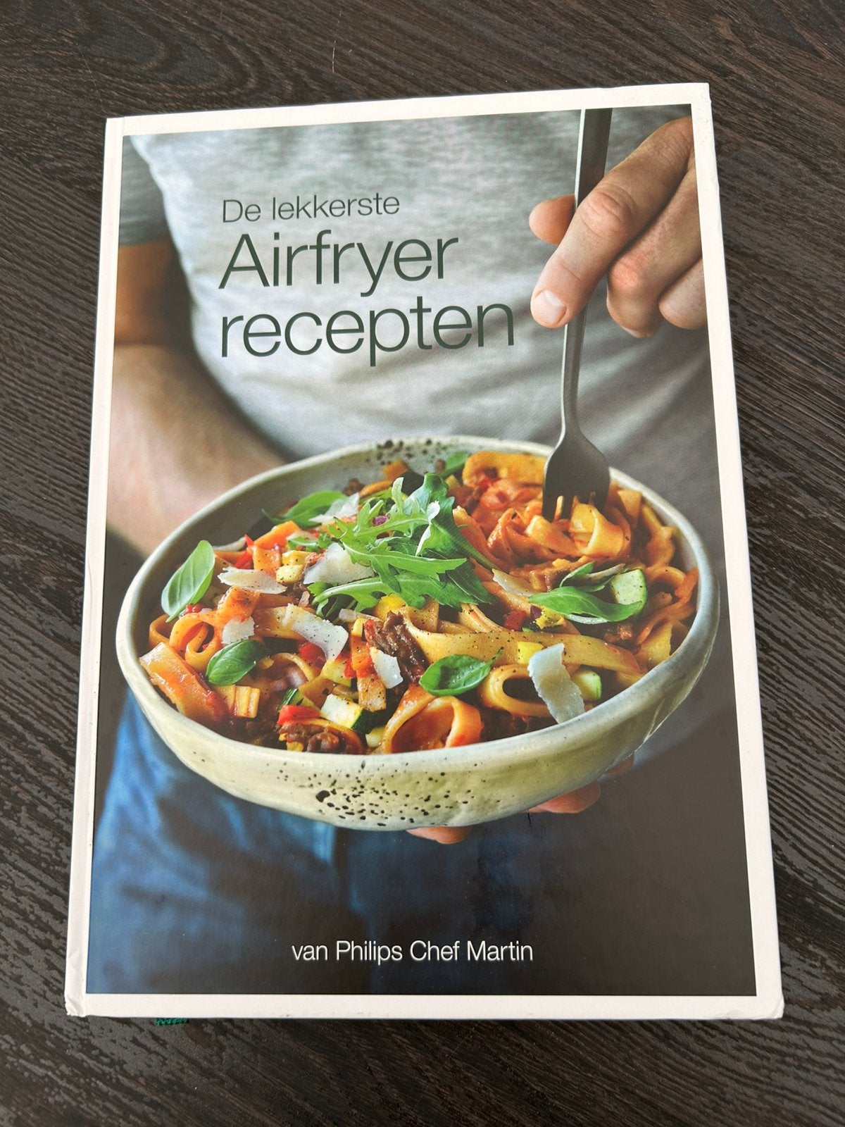 De lekkerste airfryer recepten, Philips Chef Martin, Boeken, Kookboeken, Ophalen of Verzenden, Zo goed als nieuw, Nederland en België