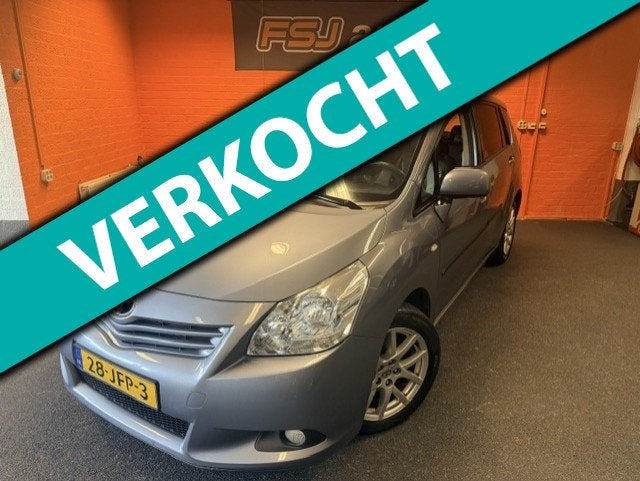 Toyota Verso 1.8 VVT-I / 7 PERSOONS / PANODAK / TOPSTAAT!, Auto's, Toyota, Voorwielaandrijving, Dealer onderhouden, 450 kg, Gebruikt