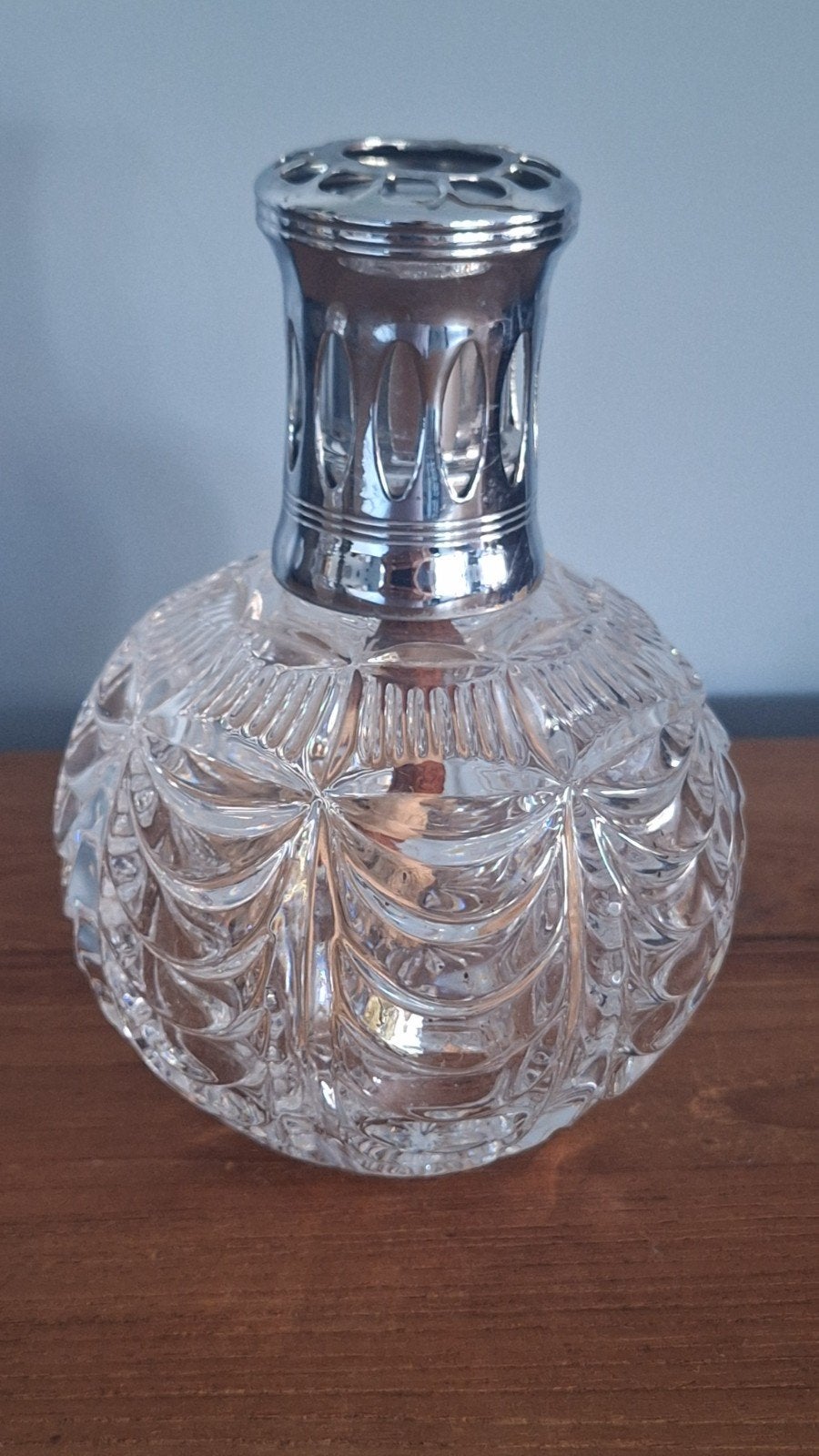 Antieke Lampe Berger CV Cristal Moulé, Ophalen of Verzenden