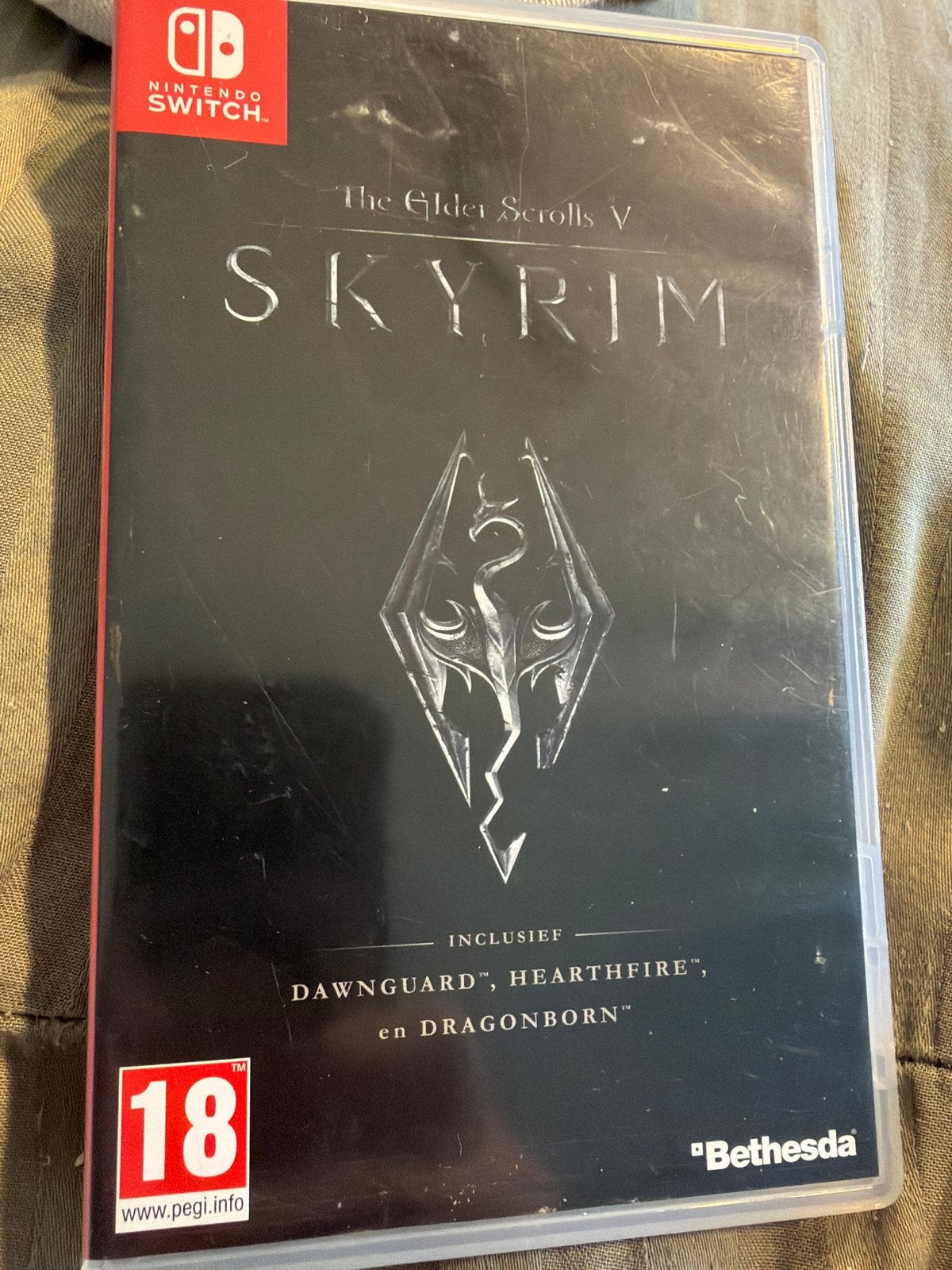 The Elder Scrolls V: Skyrim voor Nintendo Switch, Vanaf 18 jaar, 1 speler, Ophalen of Verzenden, Zo goed als nieuw