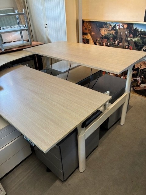 Elektrisch Duo Bureau, Huis en Inrichting, Bureaus, Gebruikt, Duo-bureau, Elektrisch, Ophalen