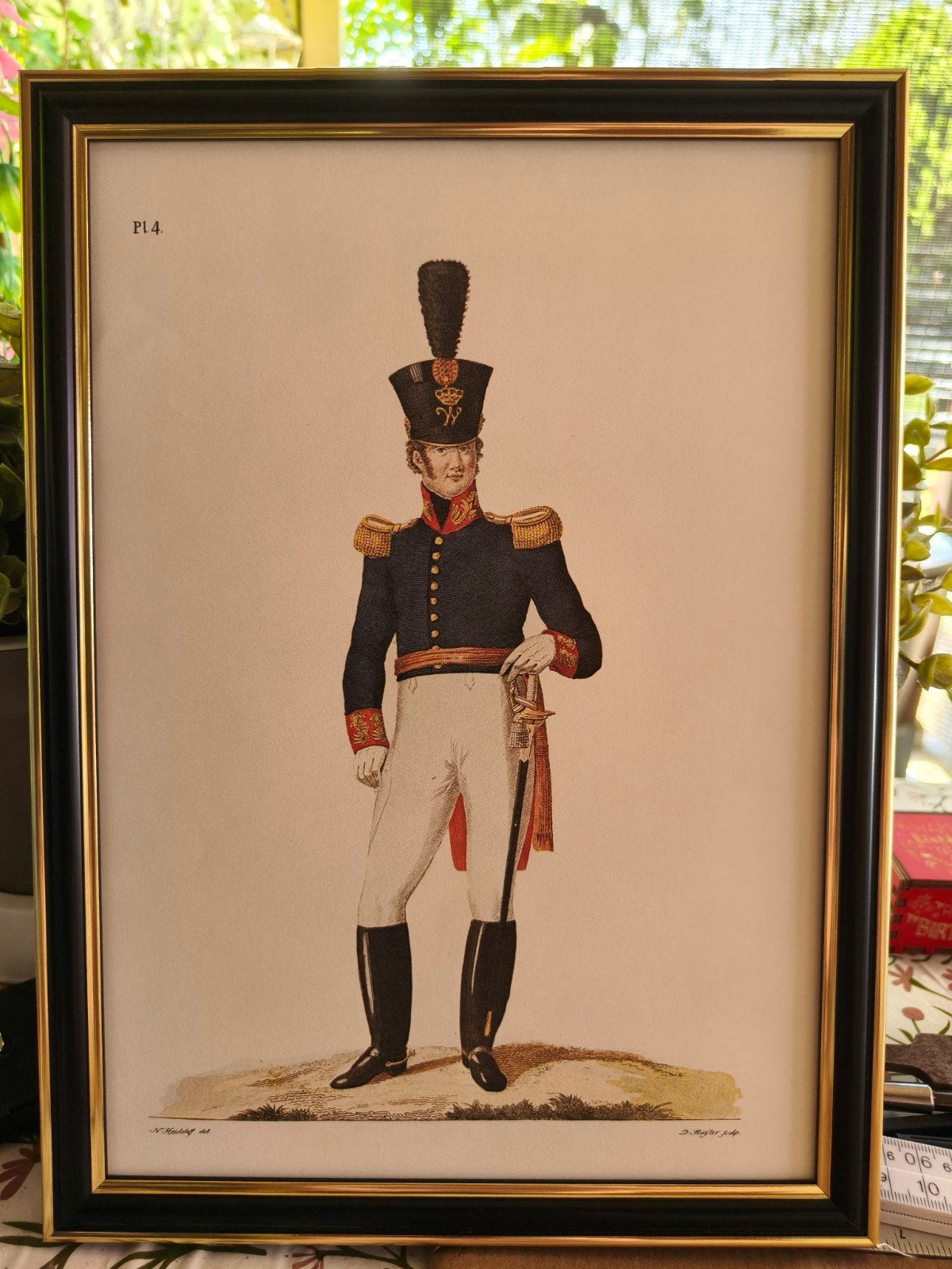 Antieke prent van een militair in uniform (PL.4), Ophalen of Verzenden, Prent, Ingelijst