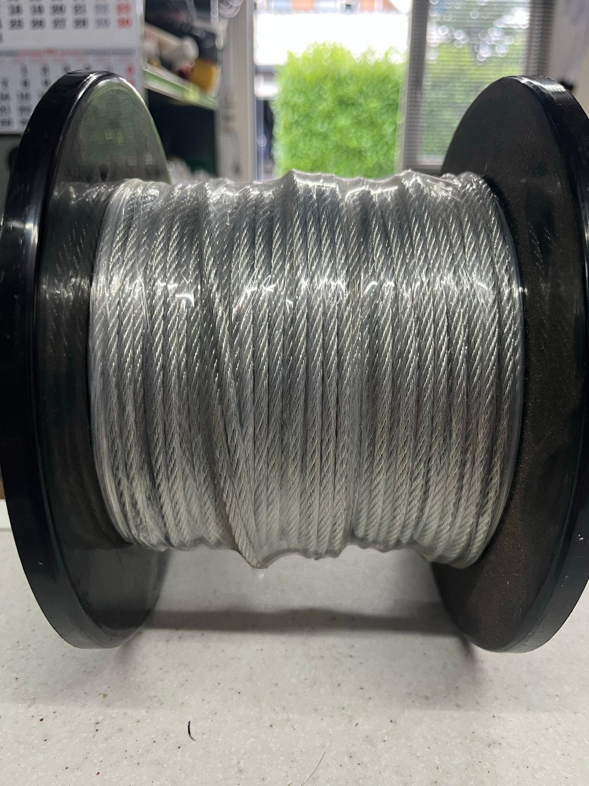 Staalkabel 4mm 100m verzinkte gegalvaniseerd *NIEUW* op rol, Ophalen of Verzenden, Nieuw, 100 tot 250 mm, Overige typen