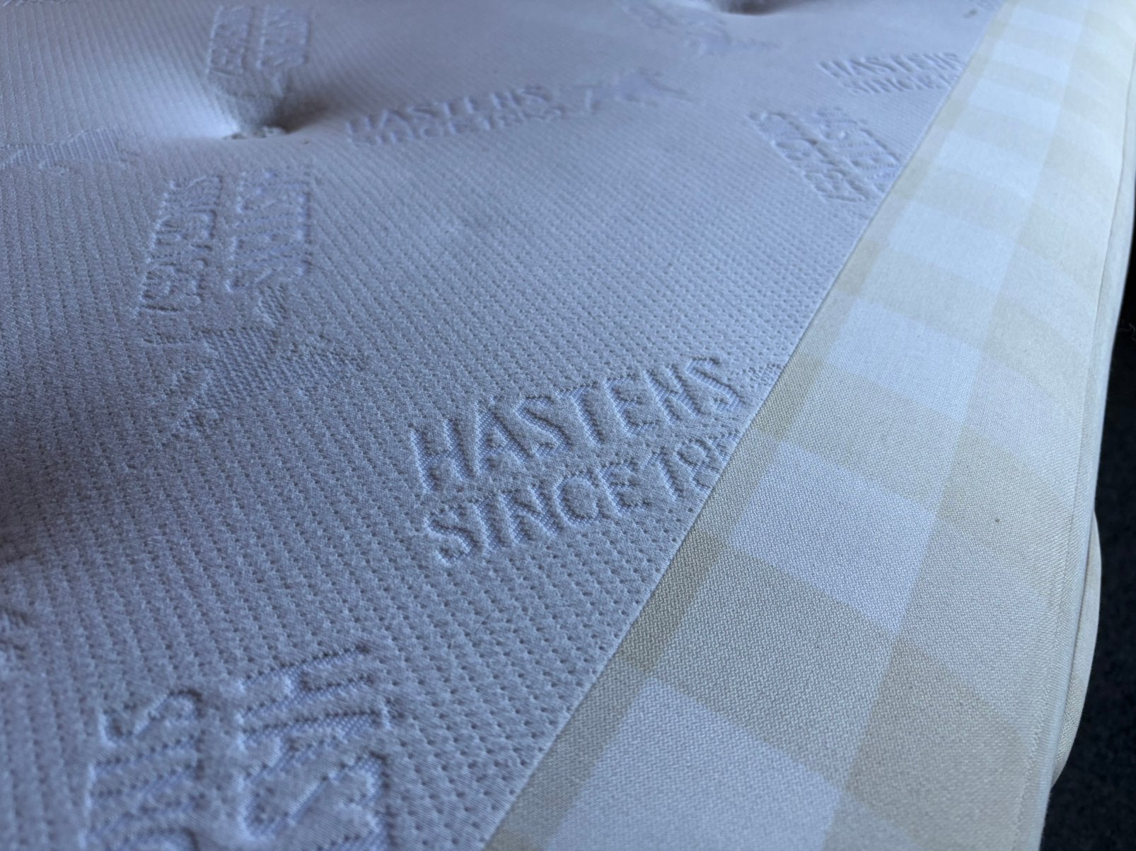 Div. Hästens 1-persoons bedden. Hastens outlet div. Maten, 90 cm, Tweepersoons, Ophalen of Verzenden, Zo goed als nieuw