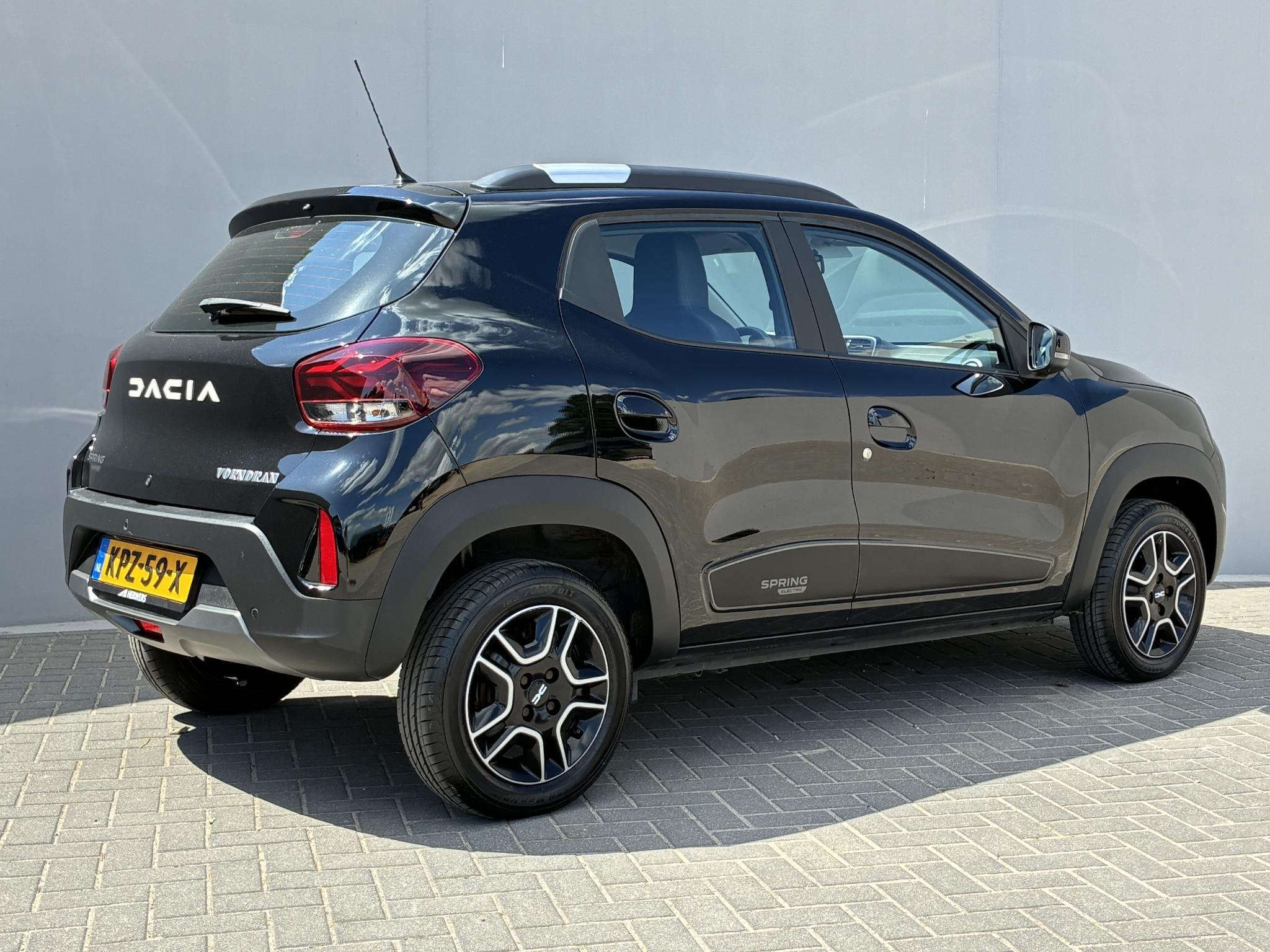 Dacia Spring Expression 27 kWh / SOH 92% / Facelift / CCS Sn, Auto's, Gebruikt, Zwart, https://media-marktplaats.export.dv.nl/22945550143/document-1.pdf