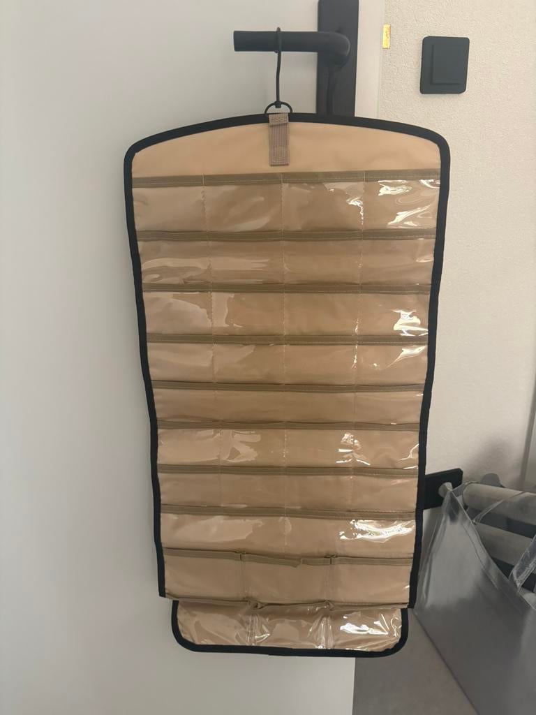 Sieraden opberg tas, Huis en Inrichting, Woonaccessoires | Spiegels, Minder dan 50 cm, Ophalen of Verzenden, Zo goed als nieuw