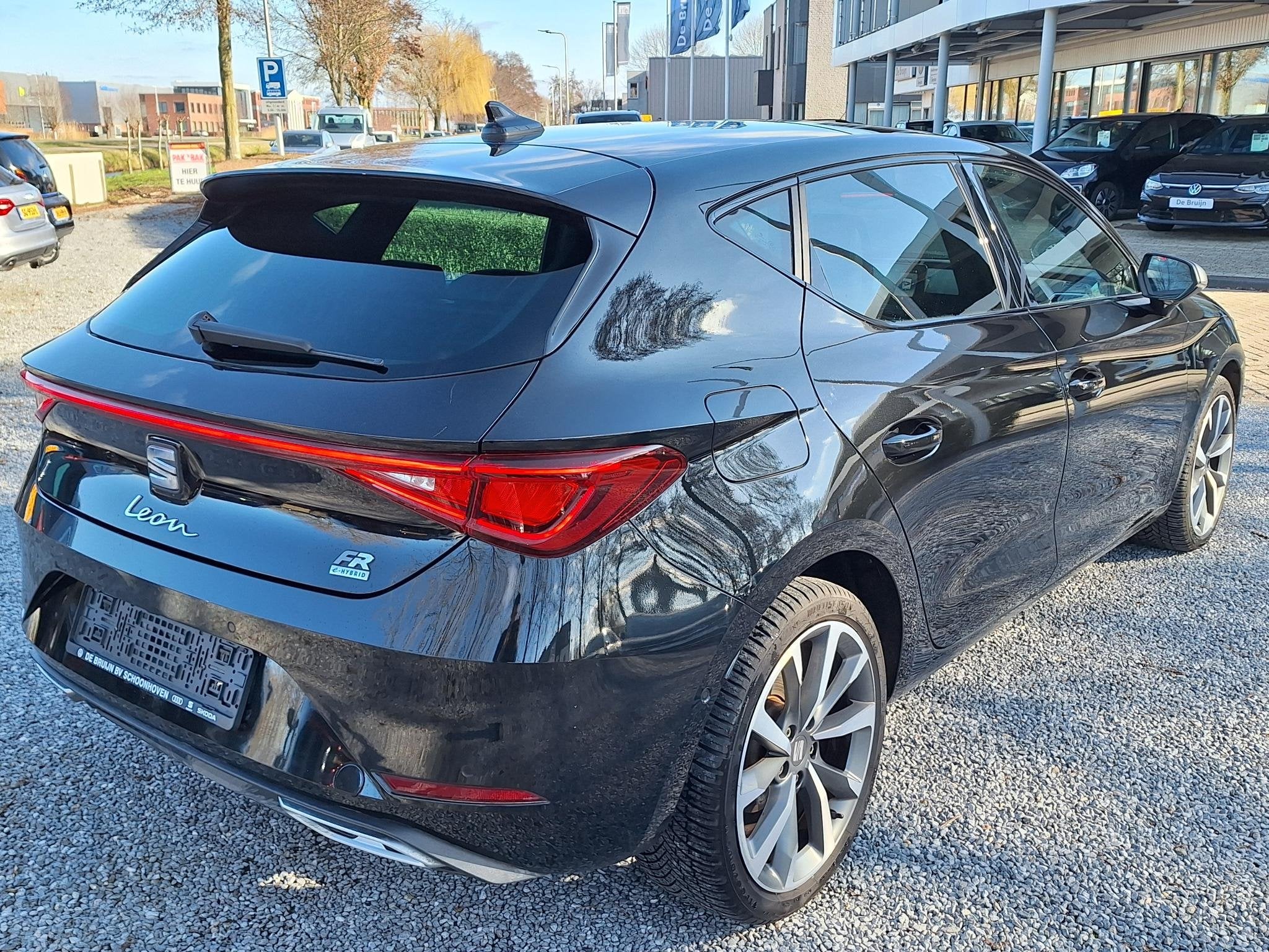 SEAT Leon TSI 204pk DSG Hybrid PHEV FR (Pano,Trekhaak,Camera, Auto's, Seat, 12 maanden, Stof, Gebruikt, Euro 6