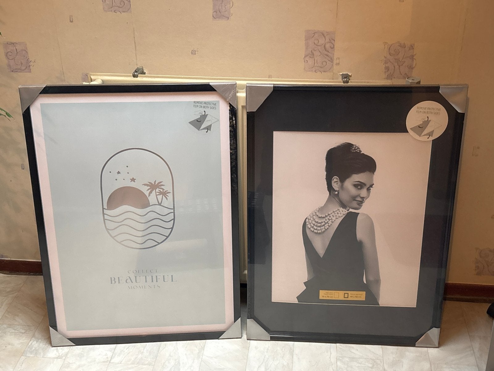 Twee nieuwe fotolijsten met zwarte lijst (50x70 cm), Ophalen, Nieuw, Fotolijst, Zwart
