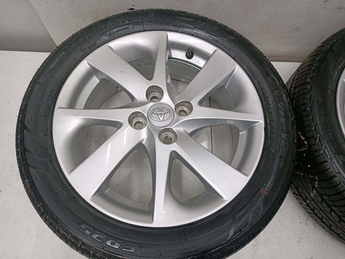 Toyota Yaris lichtmetaal velgen 16"inch 4x100, Auto-onderdelen, Gebruikt, Velg(en), -, -