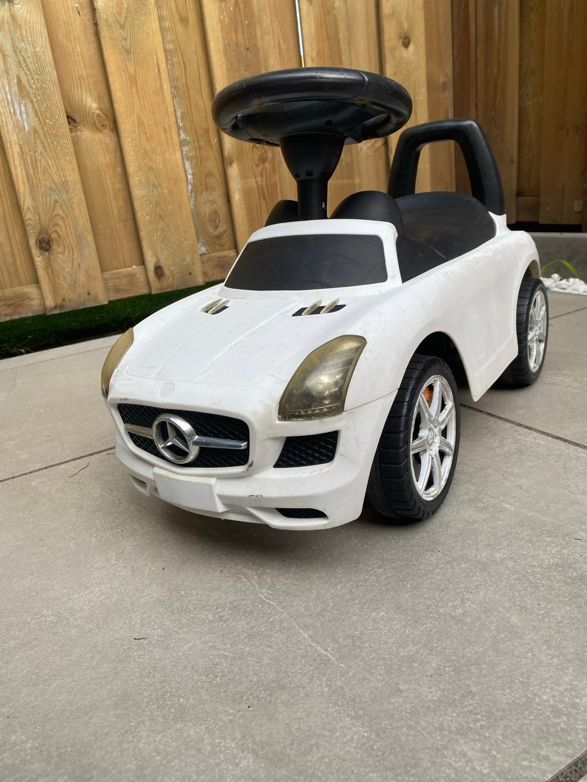 Mercedes Benz kinderauto loopauto - Gebruikt, Kinderen en Baby's, Speelgoed | Buiten | Voertuigen en Loopfietsen, Ophalen, Gebruikt
