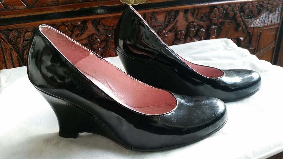 Nieuw, zwarte sleehak schoenen, lak, mt 38, Zwart, Nieuw, Ophalen of Verzenden, Schoenen met hoge hakken