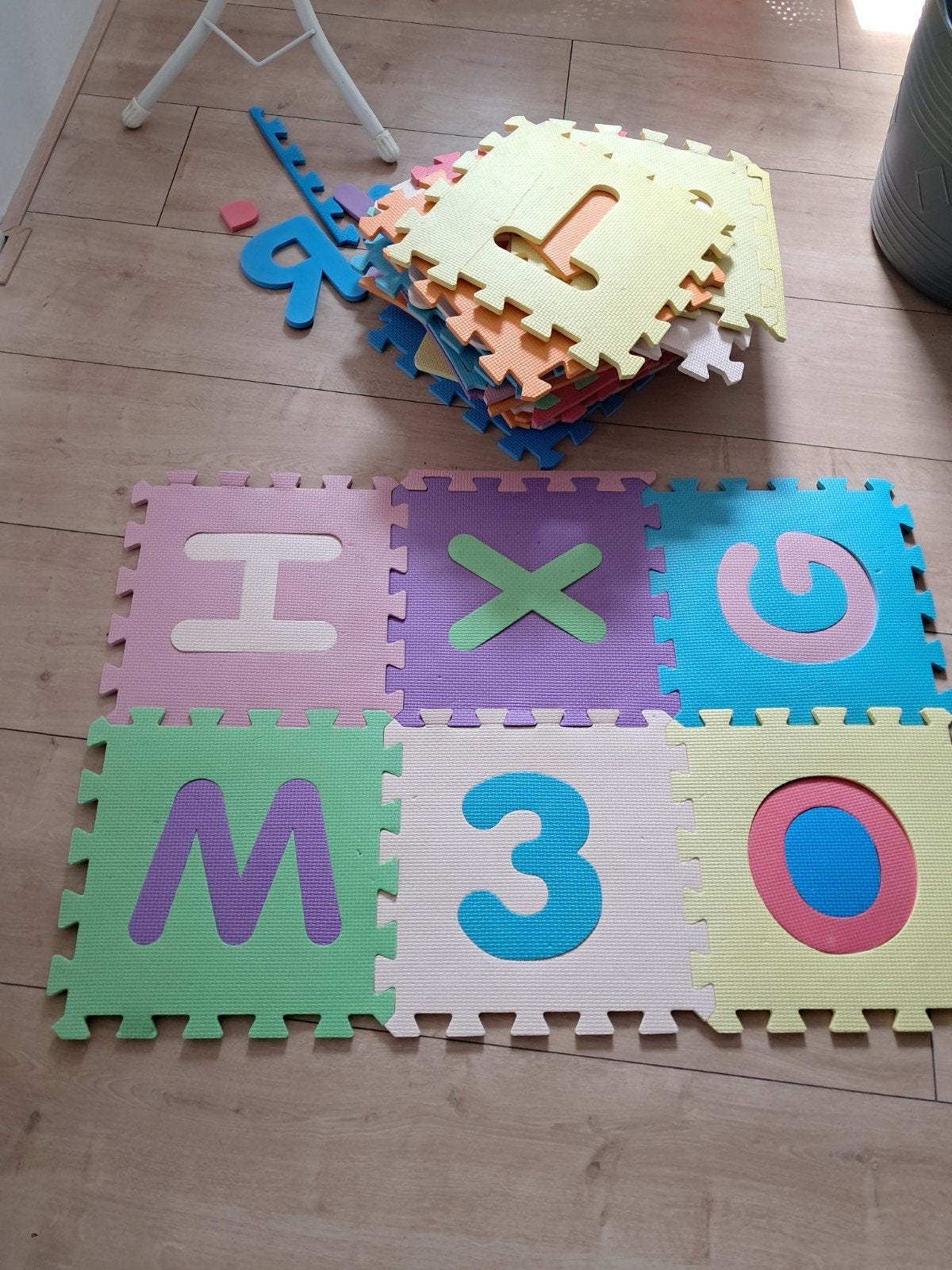 Vrolijke Puzzel tegels voor Kinderen (Letters & Cijfers), Ophalen, Gebruikt, Overige typen