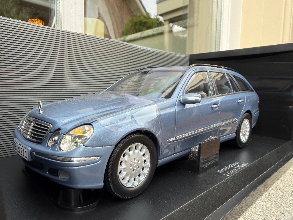 1:18 Mercedes S211 E-Klasse T-Modell blauw 2002 Kyosho, Kyosho, Auto, Nieuw, Ophalen of Verzenden