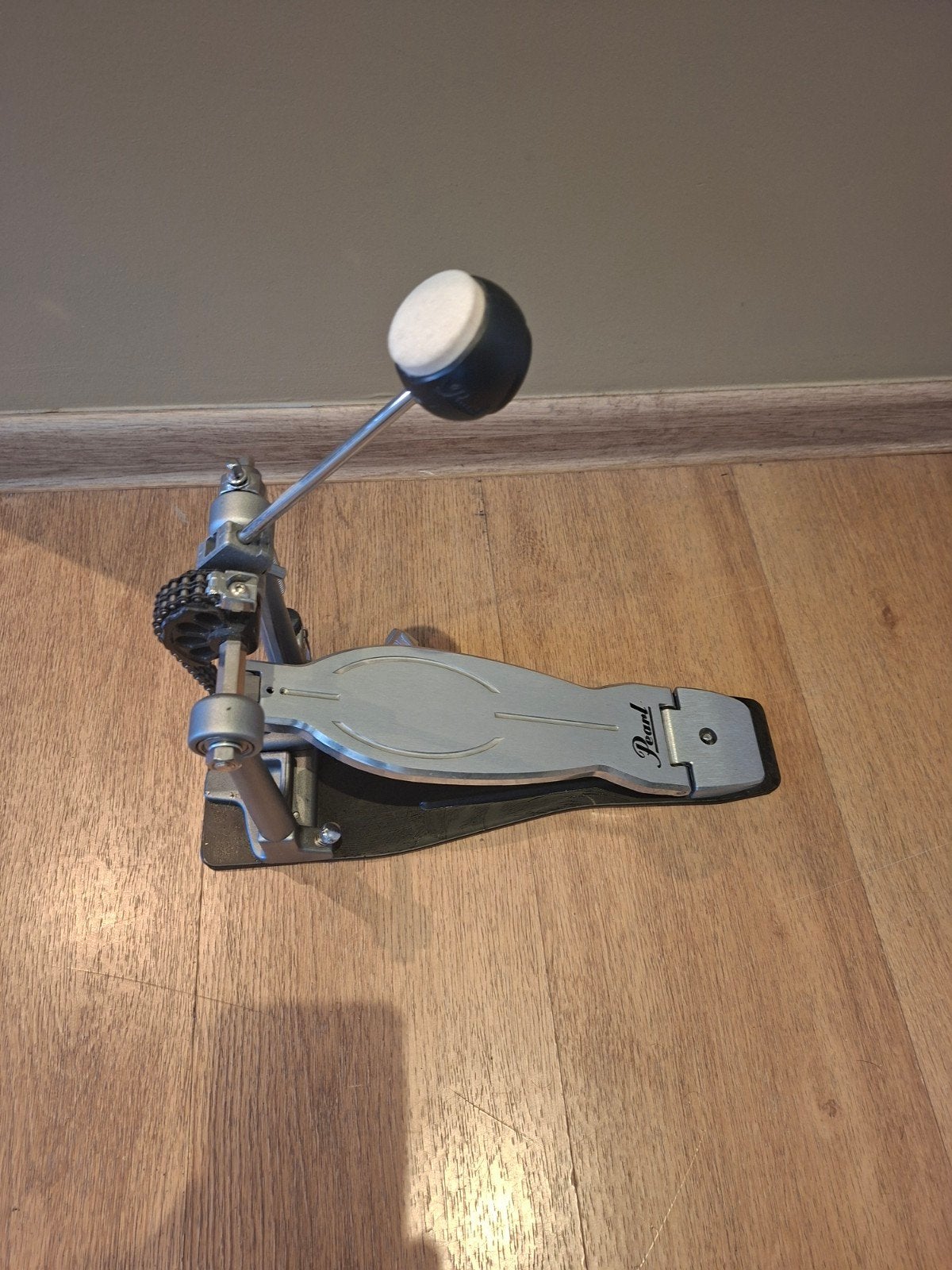 Pearl P-1030 nieuw model baspedaal pedal voor drumstel, Ophalen of Verzenden, Zo goed als nieuw, Drums of Percussie