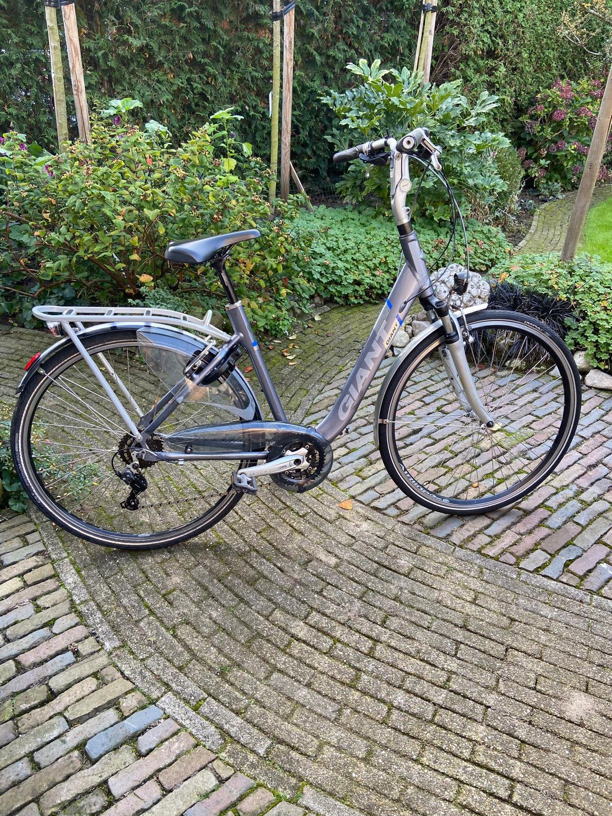 Te koop mooie damesfiets Giant 28 inch, Ophalen