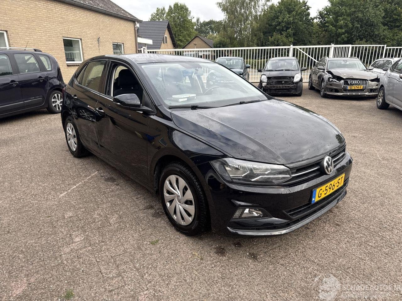 Volkswagen Polo 1.0 TSI Comfortline REST BPM €800,-!, Auto diversen, Schadeauto's, Volkswagen, Handgeschakeld, Kundenbetreuung@volkswagen.de