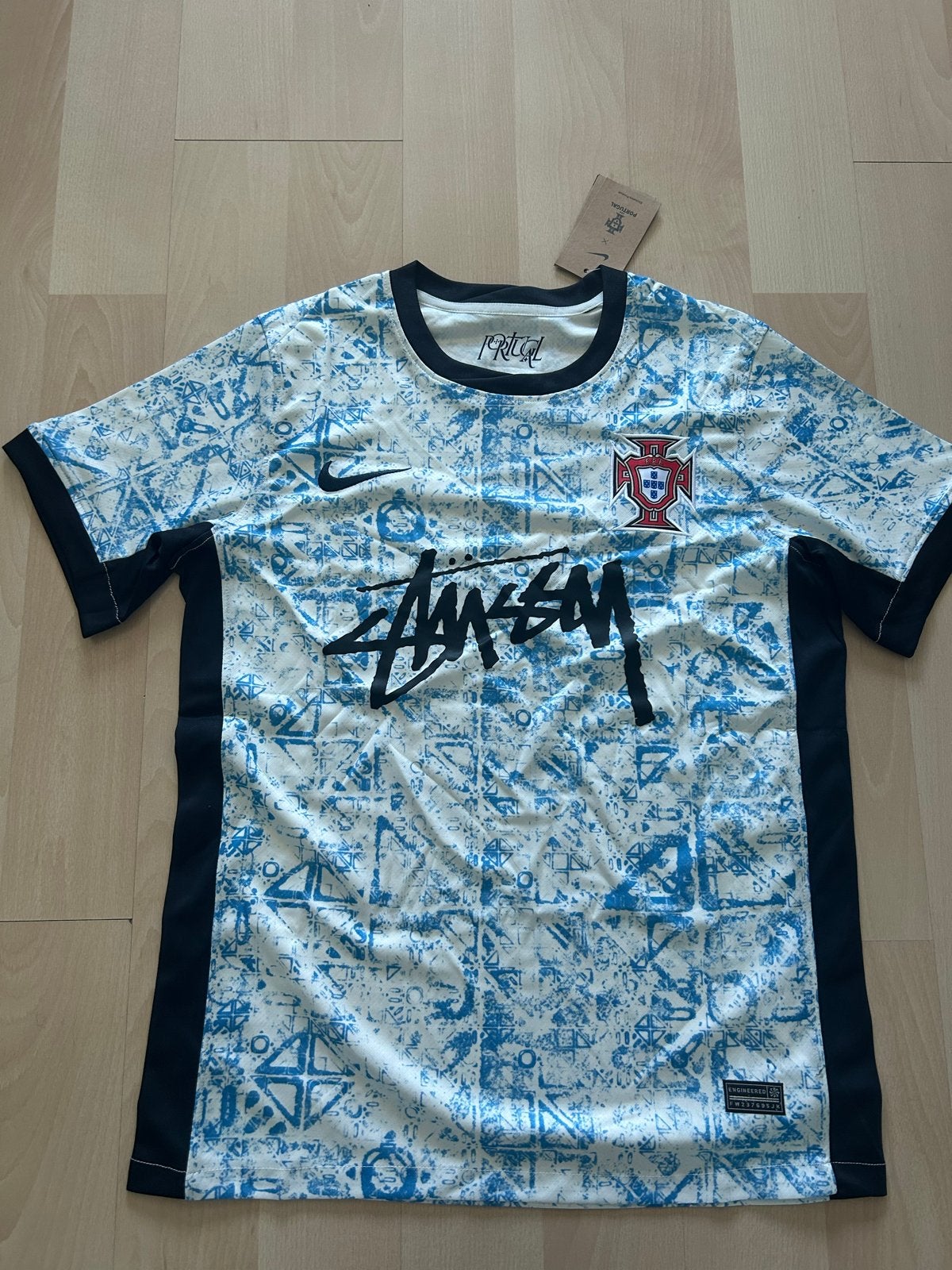Nike x Stussy Portugal Voetbalshirt - Maat M, Nieuw, Voetbal, Verzenden, Maat 48/50 (M)
