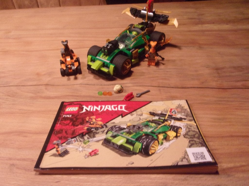 Lego Ninjago 71763-1 Lloyd's Race Car EVO uit 2022, Compleet, Gebruikt, Lego, Ophalen of Verzenden