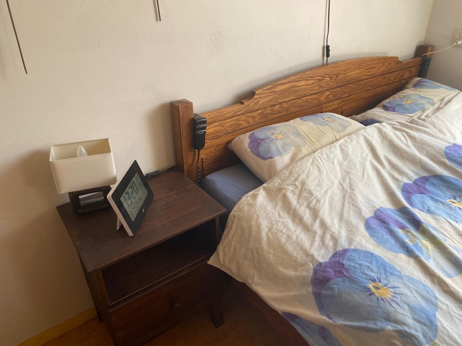Massief eiken 2 persoonsbed met nachtkastjes, Ophalen, Gebruikt, Tweepersoons