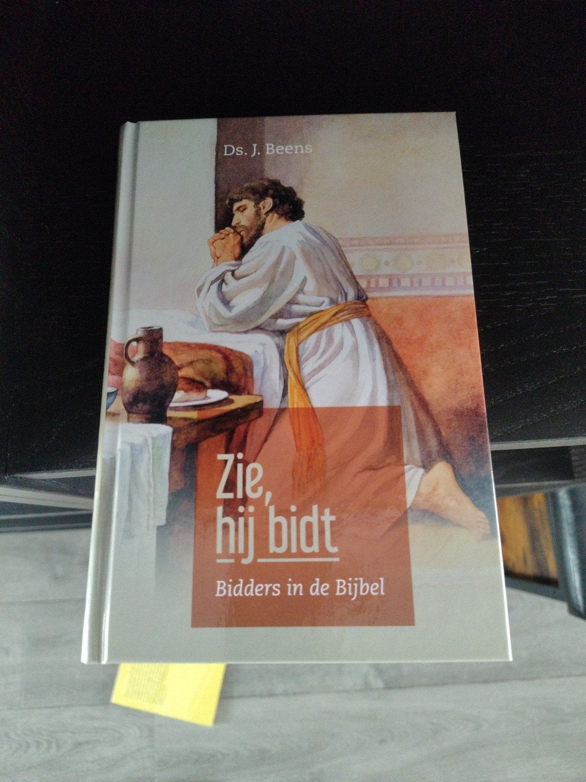 Zie, hij bidt - Bidders in de Bijbel door Ds. J. Beens, Boeken, Godsdienst en Theologie, Verzenden, Zo goed als nieuw, Ds. J. Beens