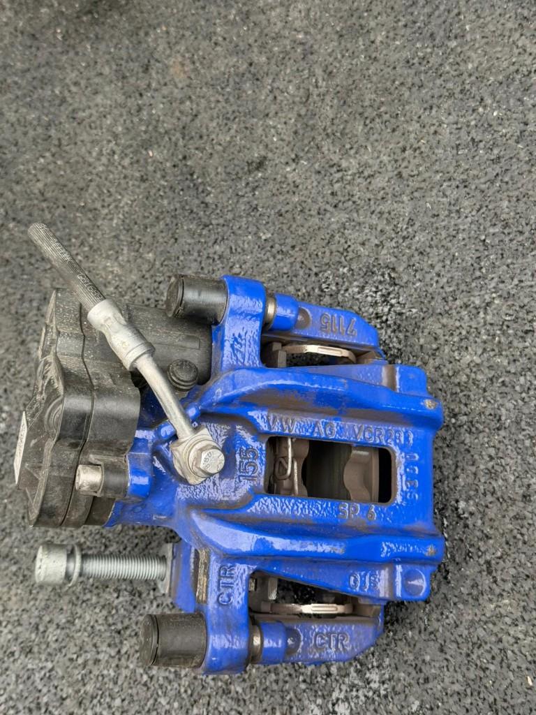 Remklauw Remtang Linksachter golf 8R 5WA615405AF, Ophalen, Gebruikt, Volkswagen