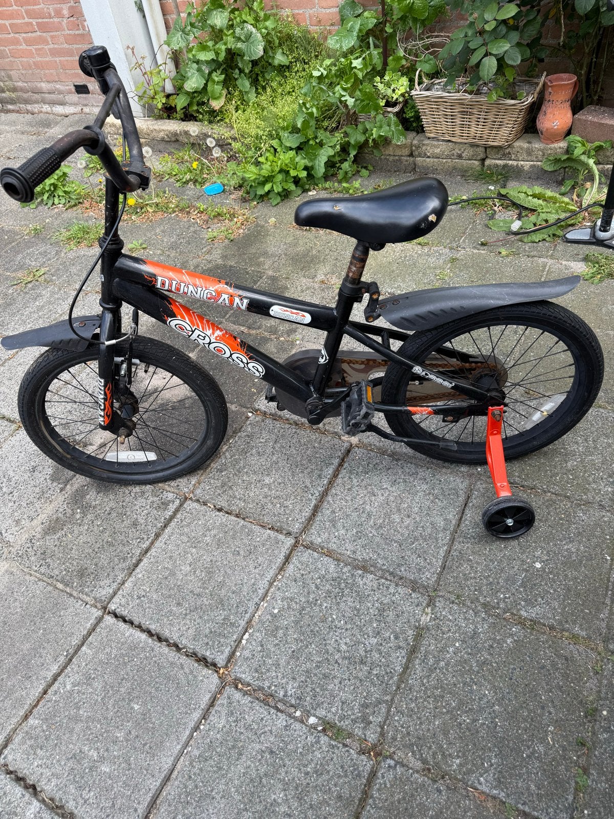 Duncan Cross Kinderfiets met zijwieltjes - Gebruikt, Fietsen en Brommers, Fietsen | Kinderfietsjes, Zijwieltjes, Ophalen of Verzenden