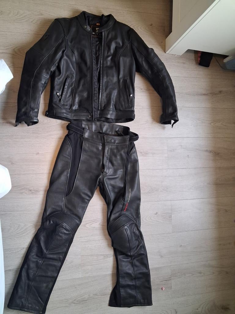 Motorpak dames revit maat 42 als nieuw, Motoren, Kleding | Motorkleding, Ophalen of Verzenden, Tweedehands, Dames, Combipak