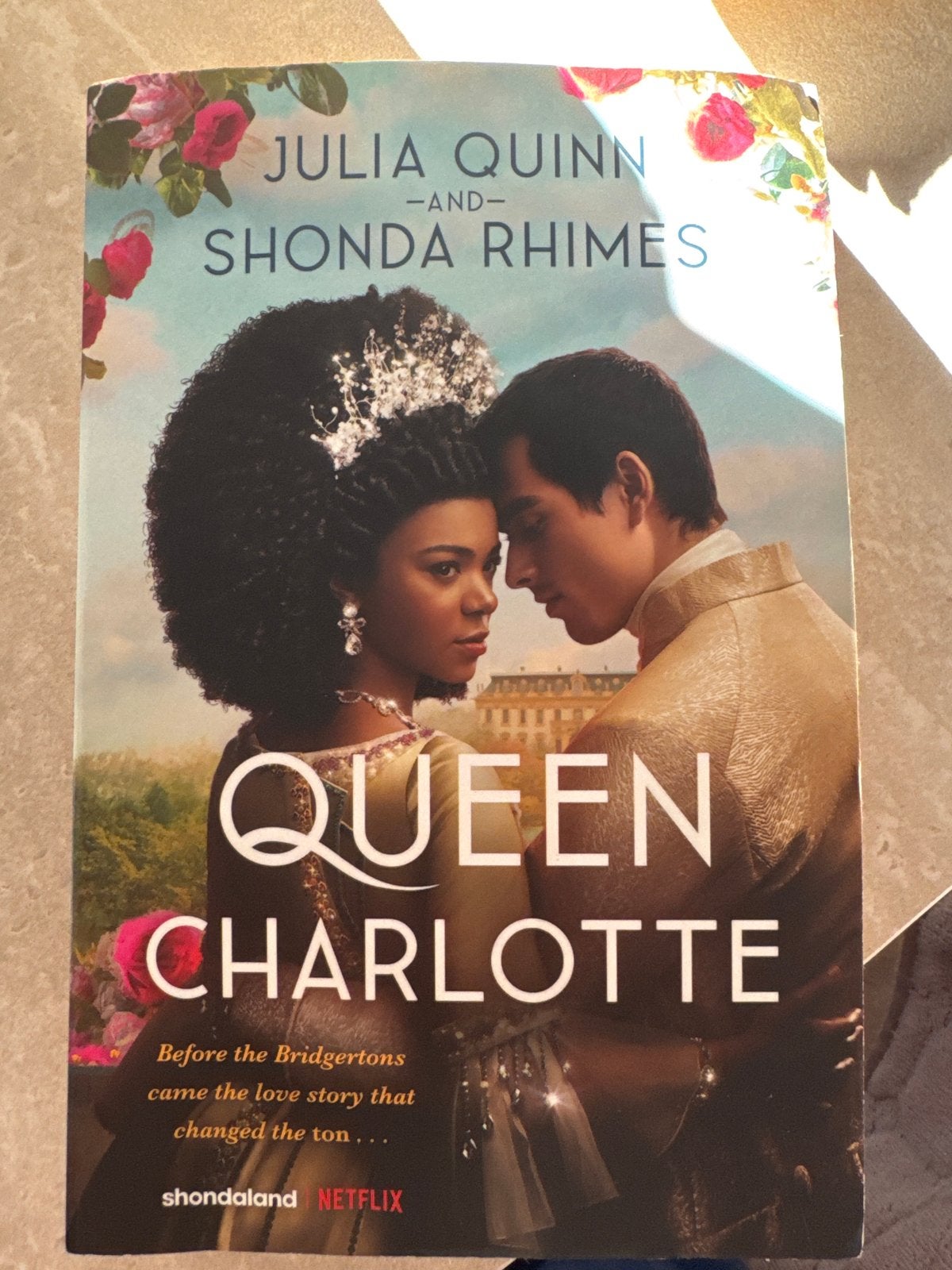 Boeken: Queen Charlotte, Bridgerton, The Hate U Give, etc., Boeken, Ophalen of Verzenden, Gelezen, Nederland