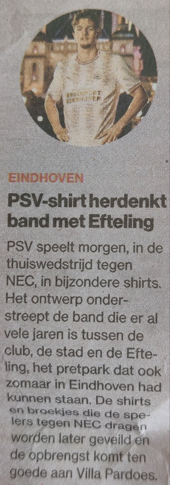 Efteling Krantenartikel PSV-shirt herdenkt band met Efteling, Ophalen of Verzenden, 1980 tot heden, Tijdschrift