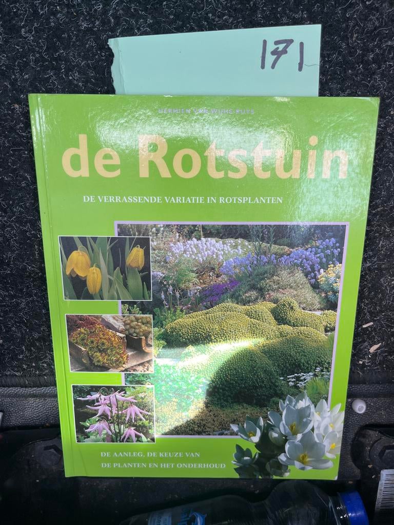 De Rotstuin: Variatie in Rotsplanten - Hermien Wethe-Ruys, Ophalen of Verzenden, Zo goed als nieuw, Tuinieren en Tuinplanten