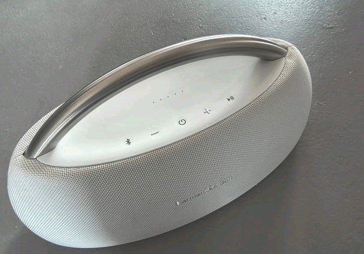 Harman Kardon Go + Play Bluetooth Speaker Wit, Audio, Tv en Foto, Luidsprekers, 150 watt of meer, AUX-ingang, Ophalen of Verzenden