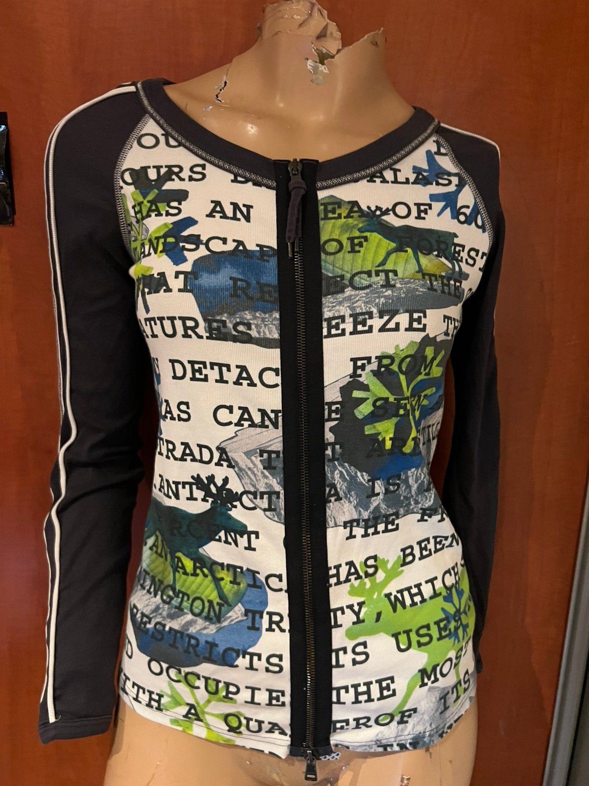 MARCCAIN vestje met rits maat 3 m origineel zgan, Ophalen of Verzenden, Zo goed als nieuw, Maat 38/40 (M), Blauw