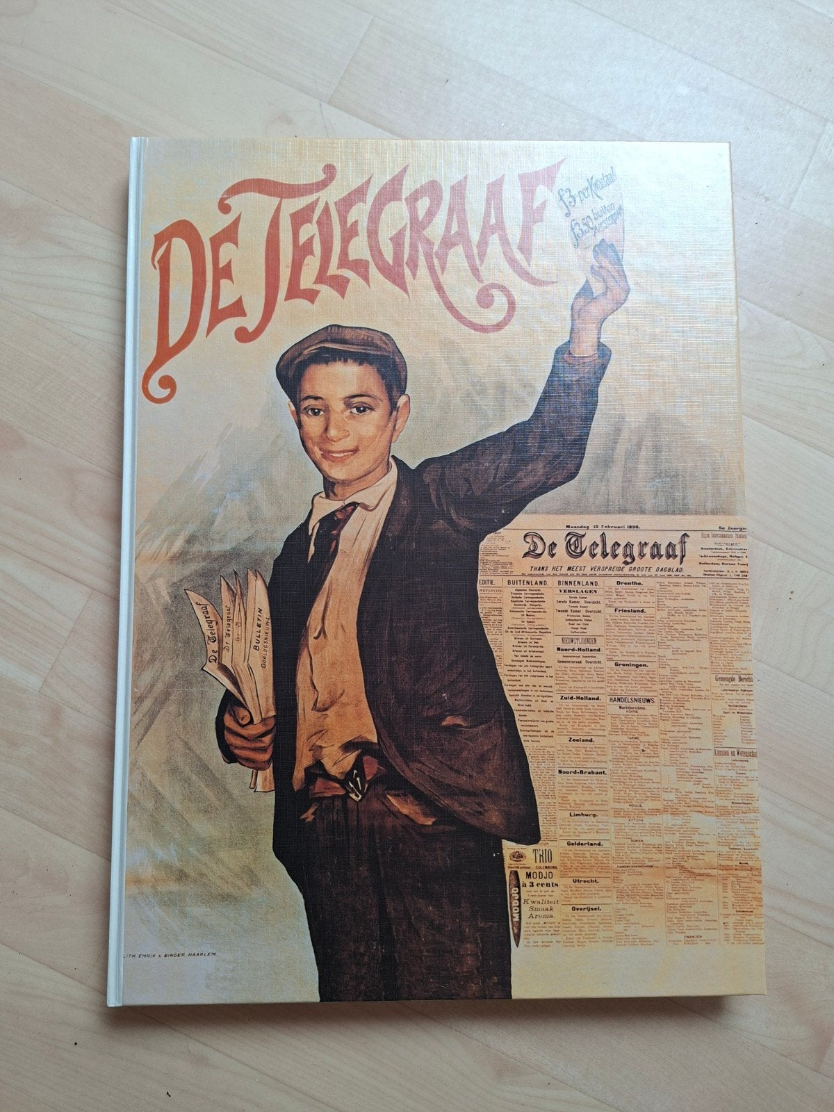 125 jaar De Telegraaf boek, Ophalen of Verzenden, Zo goed als nieuw, Krant