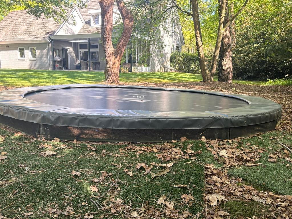 BERG InGround Trampoline - 4.30m plus beschermhoes, Ophalen, Zo goed als nieuw