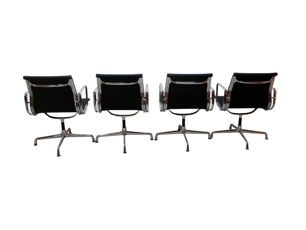 Set van 4 Vitra EA 108 stoelen, zwart hopsak, Ophalen, Gebruikt, Zwart, Rijksstraatweg 37 Wilp