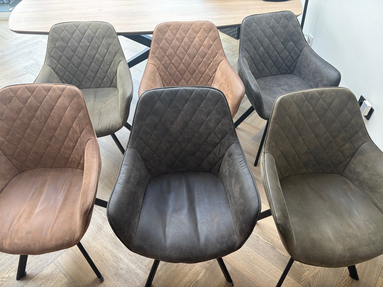 6 eetkamerstoelen in groen, bruin en grijs - direct afhalen, Huis en Inrichting, Stoelen, Ophalen, Gebruikt, Grijs, Vijf, Zes of meer stoelen