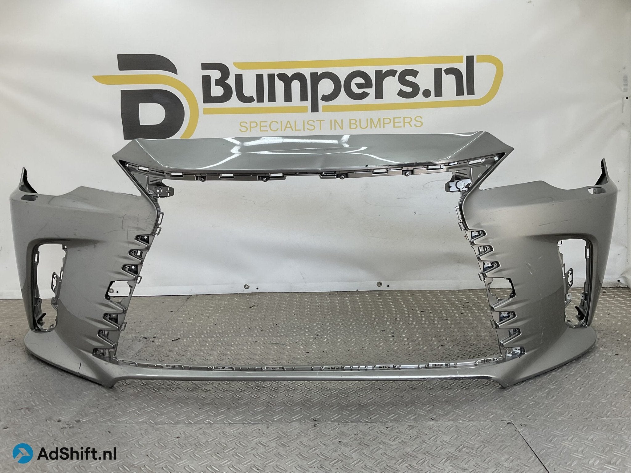 Bumper Lexus RX V 2024 5211948850 Voorbumper D9-22494, Auto-onderdelen, Carrosserie en Plaatwerk, Bumper