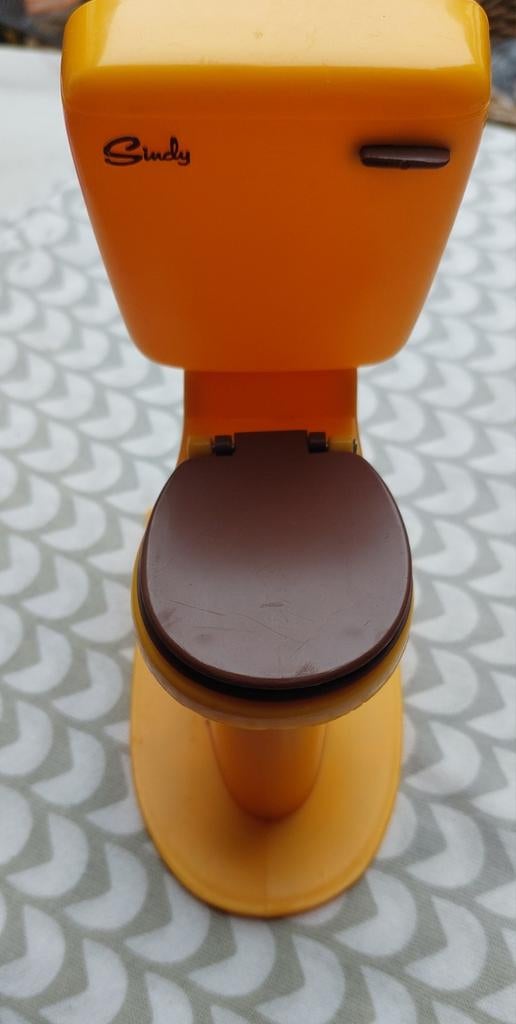 Poppentoilet van Sindy, Verzenden, Gebruikt