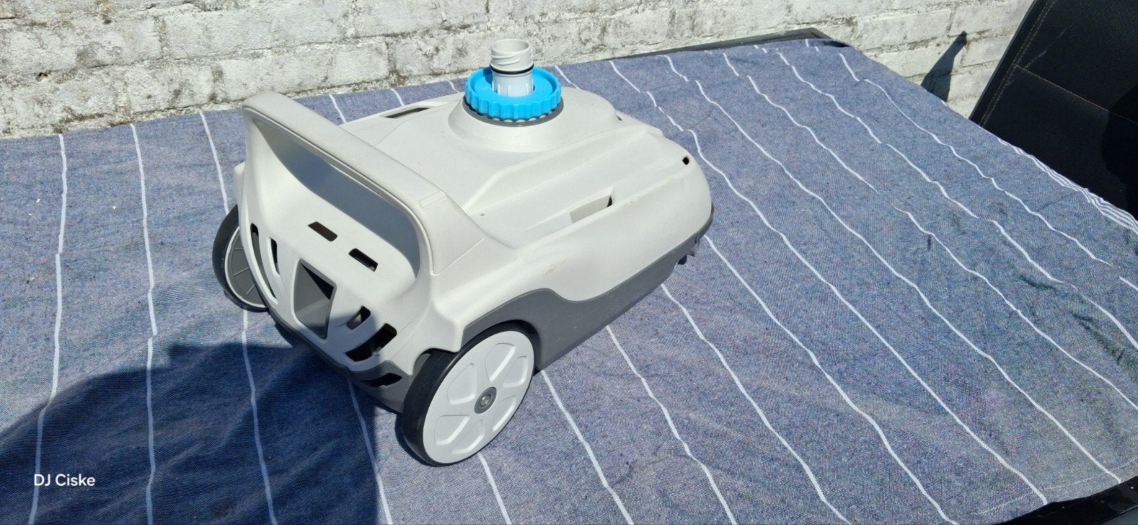 Intex Zwembadreiniger - Automatische Bodemzuiger, Tuin en Terras, Zwembad-toebehoren, Ophalen, Gebruikt