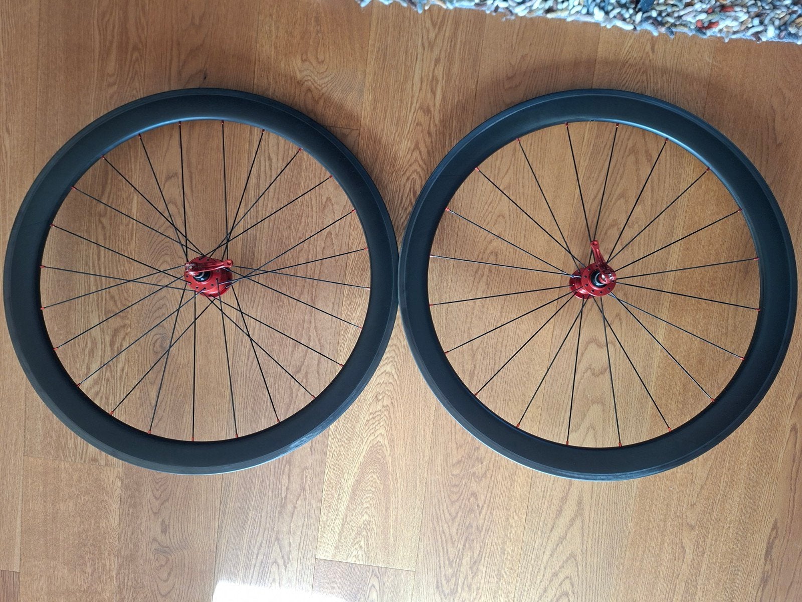Lichtgewicht carbon wielset (velgrem), Fietsen en Brommers, Wiel, Ophalen of Verzenden, Zo goed als nieuw, Racefiets