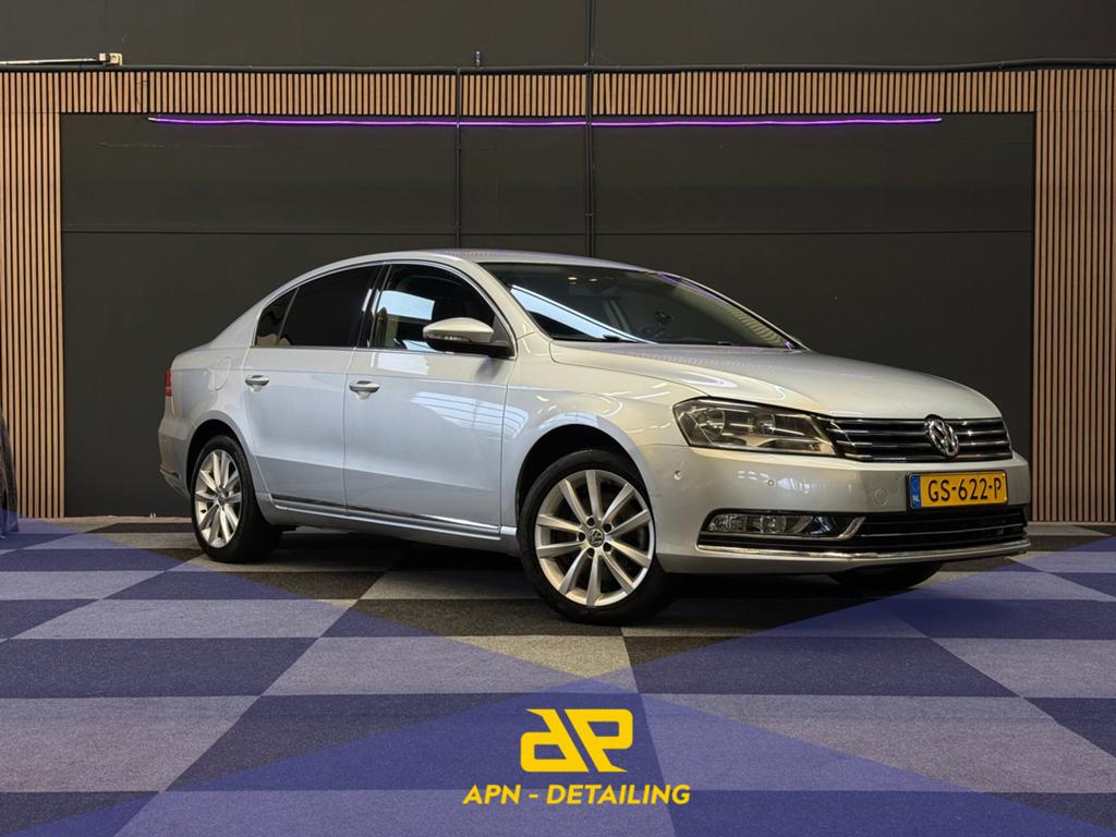 Volkswagen 2012 Grijs, 160 pk, 1501 kg, Sedan, Passat