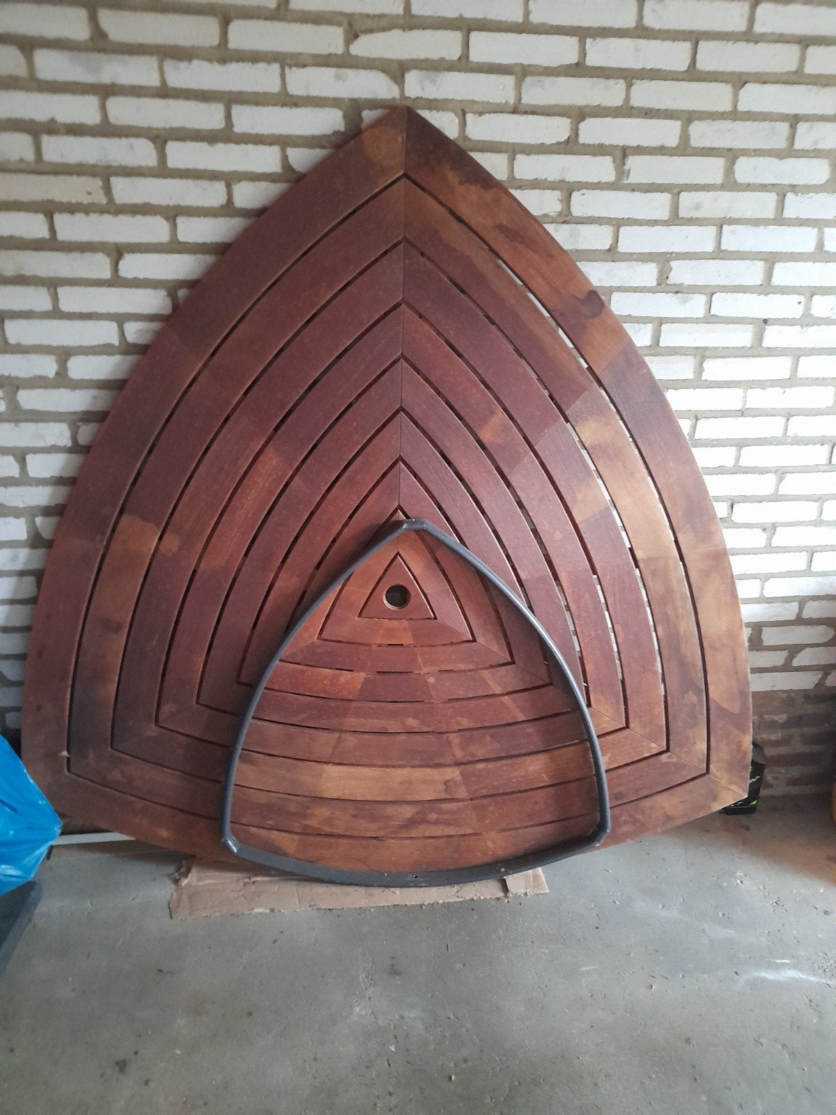 Tuintafel, driehoek, hardhout., Ophalen, Gebruikt, Rond, Hout