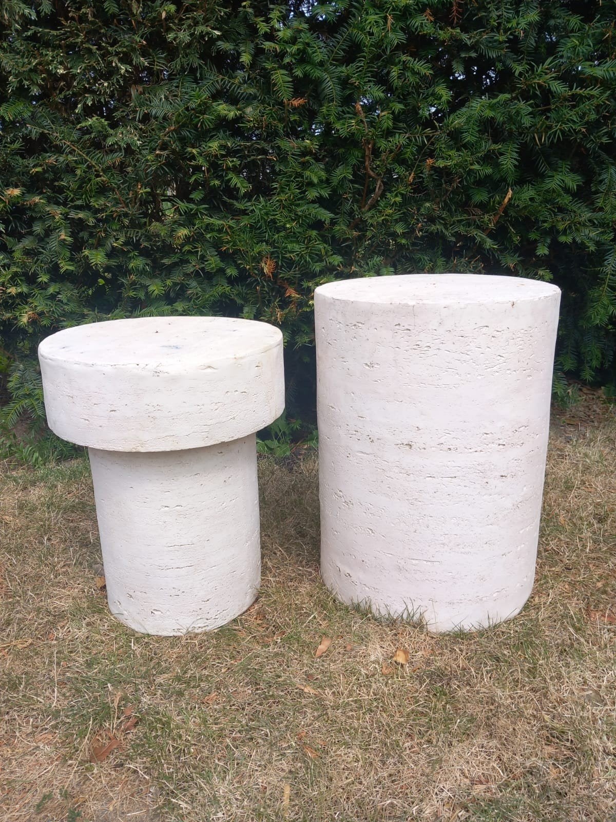Travertin Look Tafeltjes - Set van 2 (Nieuw in doos) Partij, Huis en Inrichting, Tafels | Bijzettafels, Ophalen, Minder dan 55 cm