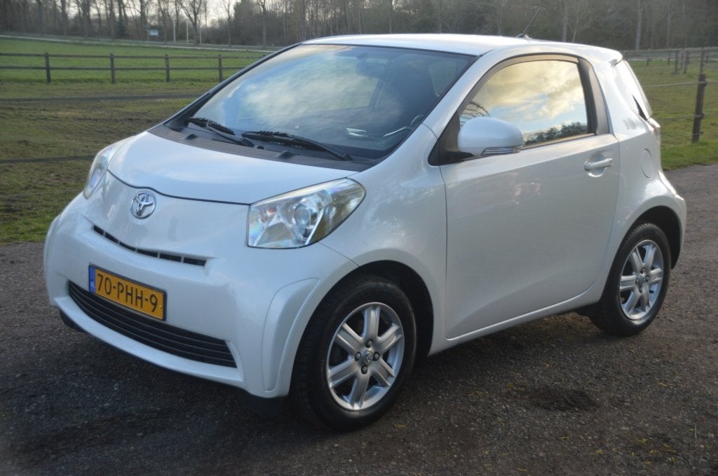 Toyota iQ 1.0 VVTi Comfort Automaat Airco (bj 2010), Auto's, Stof, Gebruikt, 4 stoelen, Bedrijf