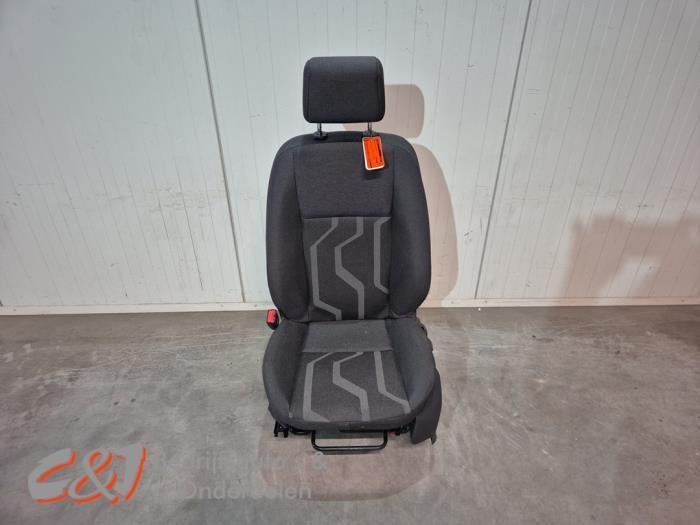 Stoel links van een Ford Transit Connect, Auto-onderdelen, Interieur en Bekleding, Gebruikt, -, -, Ophalen of Verzenden