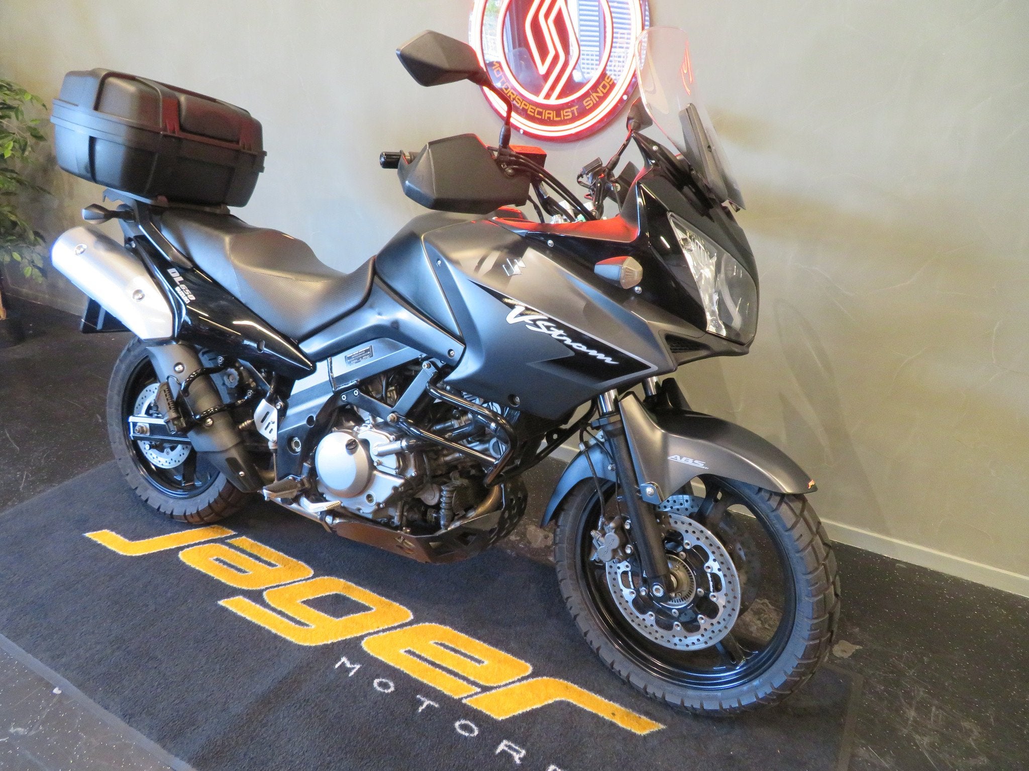 Suzuki DL 650 V-STROM BLACK RHINO TOP! (bj 2007), Bedrijf, Toermotor