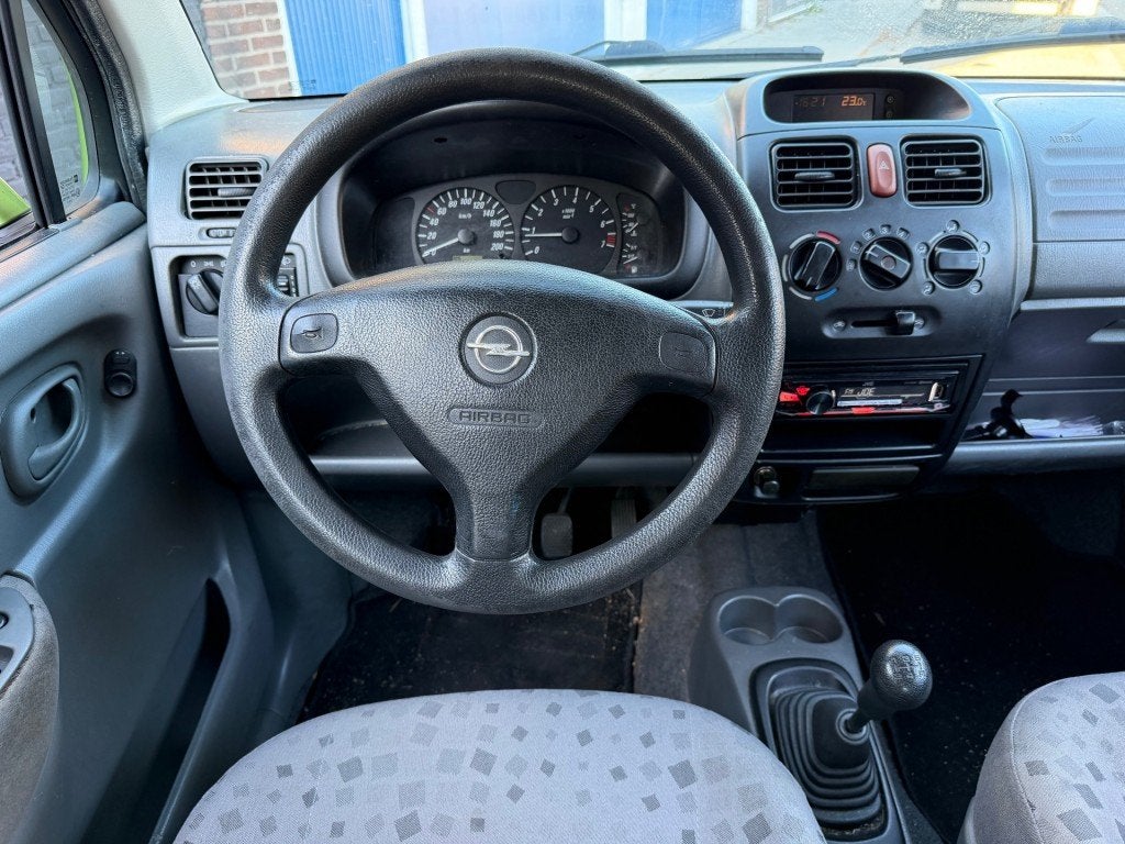 Opel AGILA 1.2-16V Comfort HOGEINSTAP RIJDT GOED NAP APK, Auto's, Voorwielaandrijving, 15 km/l, Gebruikt, 31 €/maand