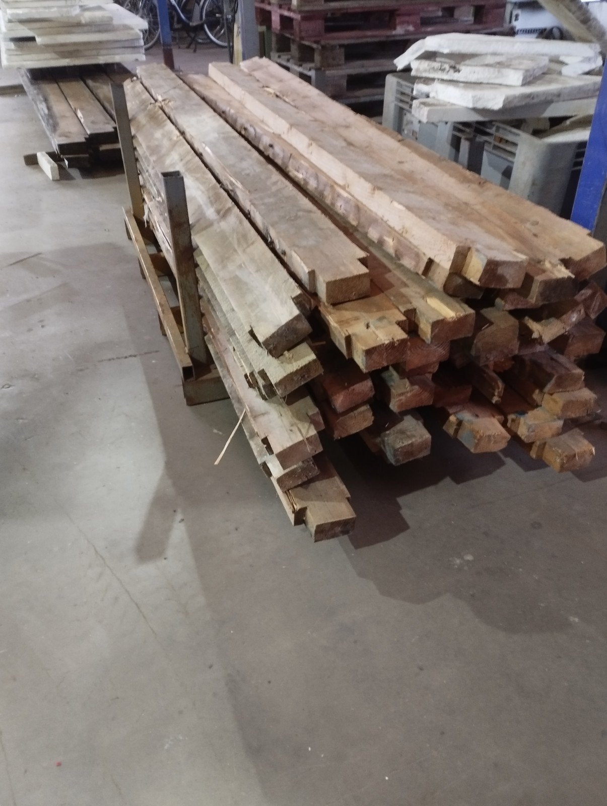 Vuren houten balken, Tuin en Terras, Palen, Balken en Planken, Ophalen of Verzenden, 250 cm of meer, Balken