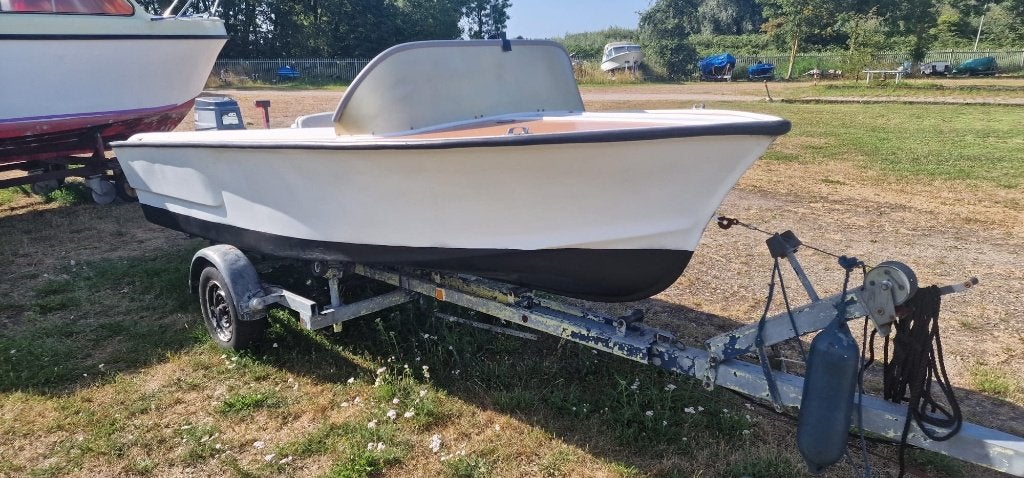 Te Koop Tourboot 40PK Yamaha (vaarbewijsvrij) vaarklaar!, Watersport en Boten, Ophalen, Overige merken, Gebruikt, Elektrische start